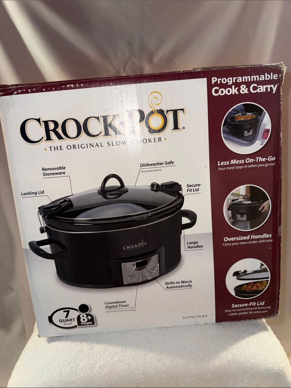 Crock-Pot Programmable 7-Quart Cook & Carry Slow Cooker - Black